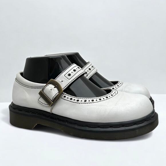 Vintage Dr. Martens MIE UK5 White Genuine Leather Brogue Mary Janes Buckle Strap - Picture 2 of 10